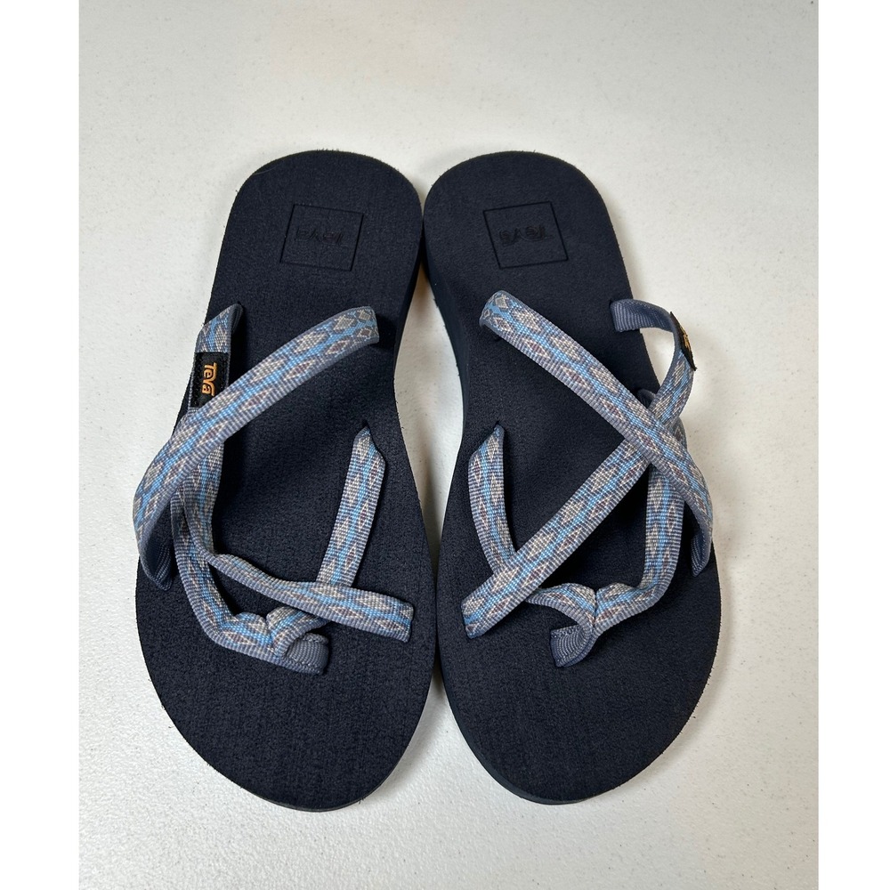 Teva Olowahu Sandals Women's 6 Black Blue Strappy Flip Flops 6840 Gorpcore Shoes